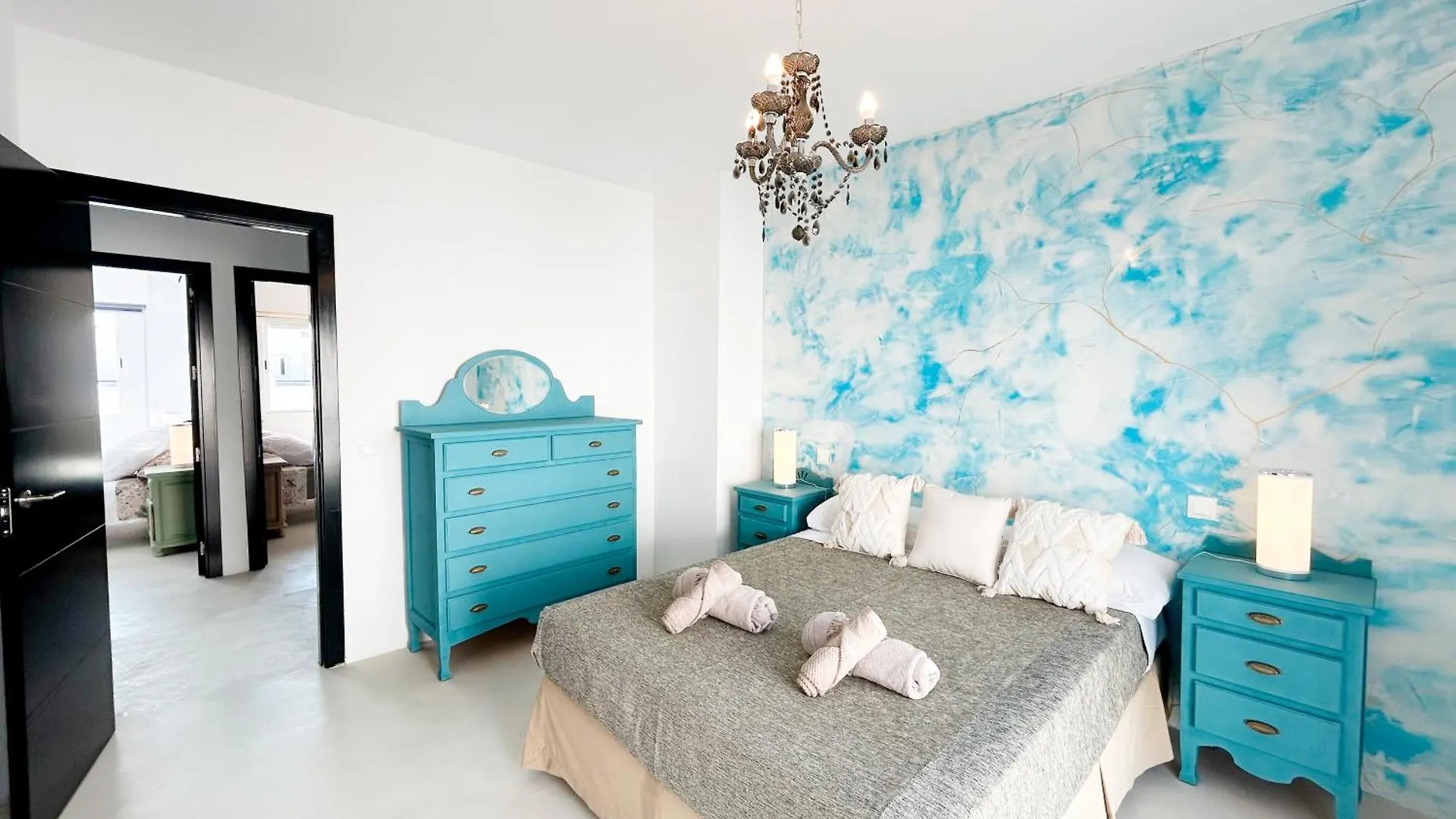 Townhouse With Arabic Pool And Close To The Beach In Estepona Holiday home