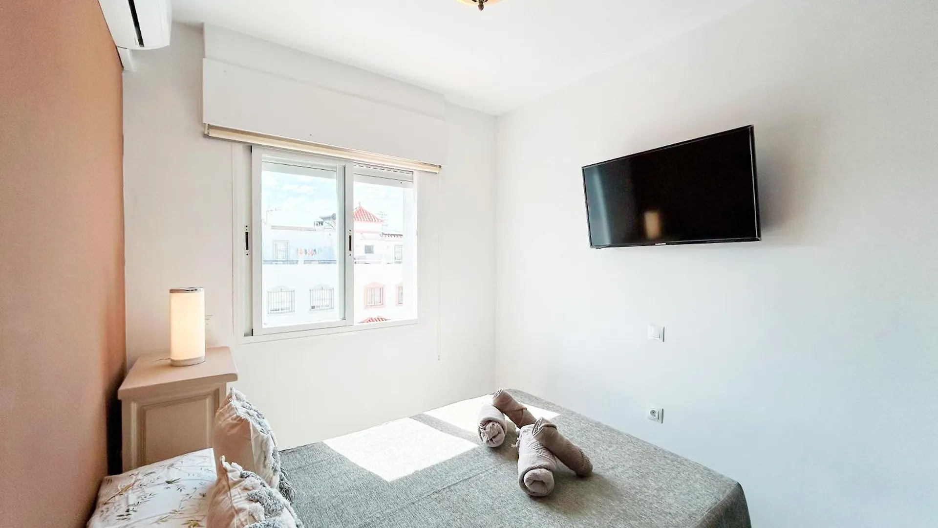 Townhouse With Arabic Pool And Close To The Beach In Estepona 0*,