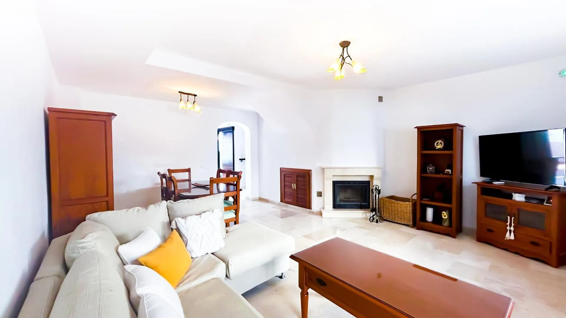 Holiday home Townhouse With Arabic Pool And Close To The Beach In Estepona
