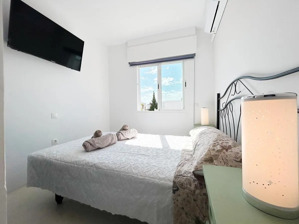 Townhouse With Arabic Pool And Close To The Beach In Εστεπόνα Ισπανία